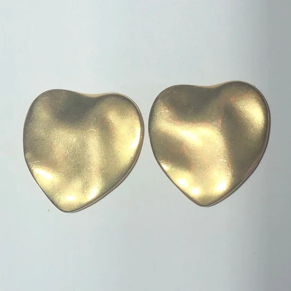 Catherine Stein Vintage Satin Soft Gold Tone Heart Classic Clip On Earrings - Picture 1 of 5